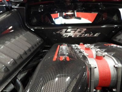 FERRARI 458 SPECIALE (2014) 38
