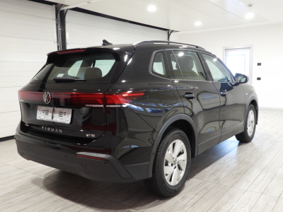 VOLKSWAGEN NEW TIGUAN 1.5 ETSI ACT LIFE DSG 130CV MY’ 26 3