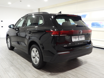 VOLKSWAGEN NEW TIGUAN 1.5 ETSI ACT LIFE DSG 130CV MY’ 26 5