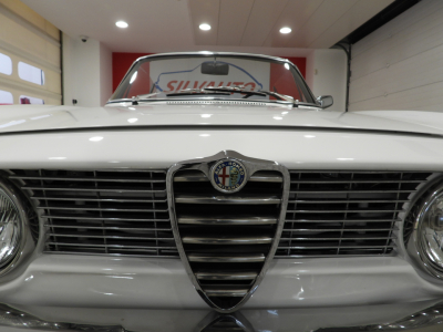 ALFA ROMEO GIULIA SPRINT 1600 GTC CABRIOLET 105.25 (1965) 9