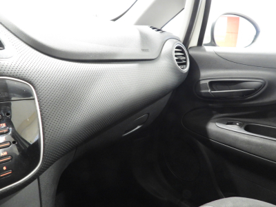 FIAT GRANDE PUNTO 1.2 69CV DYNAMIC 5P (2011) 26