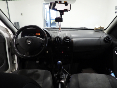 DACIA DUSTER 1.6 GPL LAUREATE 110CV (2012) 24