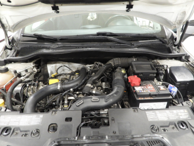 RENAULT CLIO 5P 0.9 TCE COSTUME NATIONAL (2015) 29