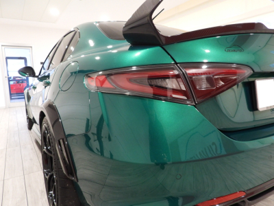 ALFA ROMEO GIULIA GTAM 2.9 V6 BI-TURBO 540CV (2021) 12