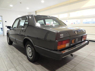 ALFA ROMEO ALFETTA QUADRIFOGLIO ORO INJECTION 116.55N (1985) 3
