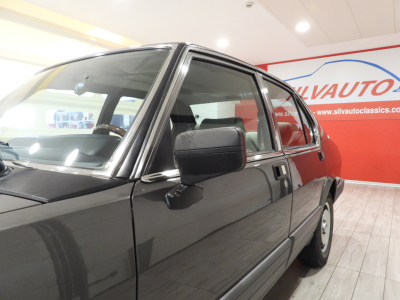 ALFA ROMEO ALFETTA QUADRIFOGLIO ORO INJECTION 116.55N (1985) 10