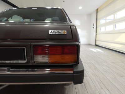 ALFA ROMEO ALFETTA QUADRIFOGLIO ORO INJECTION 116.55N (1985) 13