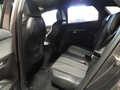 PEUGEOT 3008 2.0 BLUEHDI GT-LINE 150CV (2018) 26