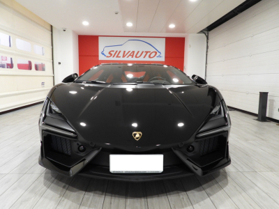 LAMBORGHINI REVUELTO 6.5 V12 HPEV (2024) 1