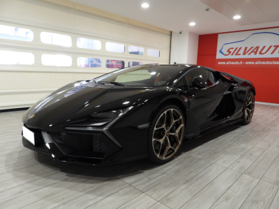 LAMBORGHINI REVUELTO 6.5 V12 HPEV (2024) 2