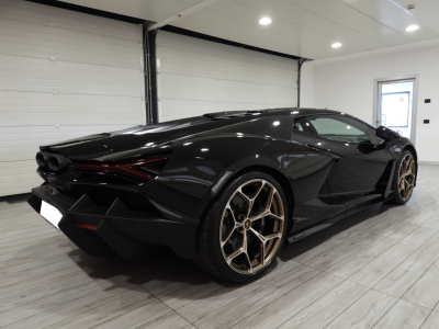 LAMBORGHINI REVUELTO 6.5 V12 HPEV (2024) 5