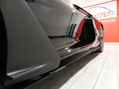 LAMBORGHINI REVUELTO 6.5 V12 HPEV (2024) 10