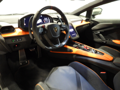 LAMBORGHINI REVUELTO 6.5 V12 HPEV (2024) 20