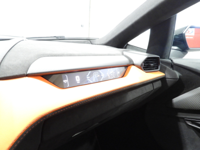 LAMBORGHINI REVUELTO 6.5 V12 HPEV (2024) 28