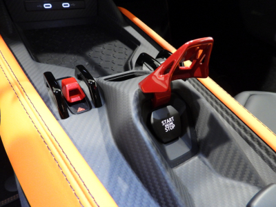 LAMBORGHINI REVUELTO 6.5 V12 HPEV (2024) 29