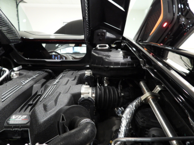 LAMBORGHINI REVUELTO 6.5 V12 HPEV (2024) 39