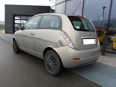 LANCIA YPSILON 1.4 8V ORO ECOCHIC GPL 69CV (2010) 3
