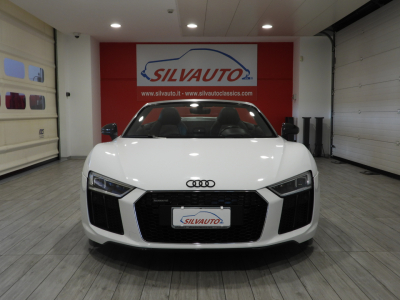 AUDI R8 SPYDER 5.2 V10 FSI QUATTRO S-TRONIC (2016) 1