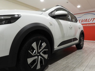 DACIA NUOVA SANDERO STEPWAY 1.2 GPL ESSENTIAL 120CV MY26 10