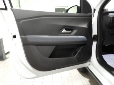 DACIA NUOVA SANDERO STEPWAY 1.2 GPL ESSENTIAL 120CV MY26 16