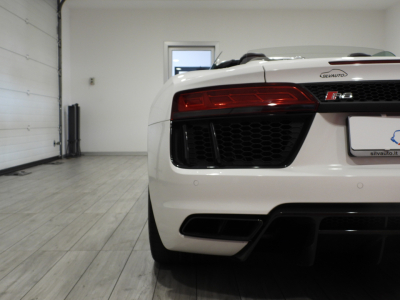 AUDI R8 SPYDER 5.2 V10 FSI QUATTRO S-TRONIC (2016) 13