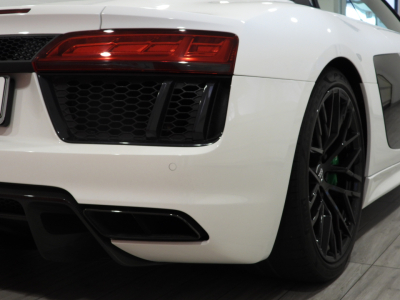 AUDI R8 SPYDER 5.2 V10 FSI QUATTRO S-TRONIC (2016) 14