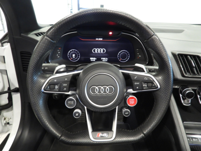 AUDI R8 SPYDER 5.2 V10 FSI QUATTRO S-TRONIC (2016) 24