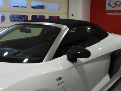 AUDI R8 SPYDER 5.2 V10 FSI QUATTRO S-TRONIC (2016) 40
