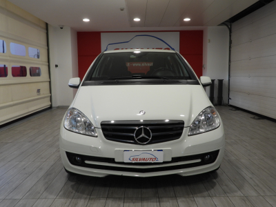 MERCEDES BENZ A 160 BENZINA 95CV AUTO ELEGANCE (2012) 1