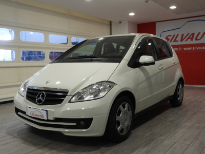 MERCEDES BENZ A 160 BENZINA 95CV AUTO ELEGANCE (2012) 6