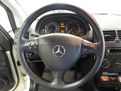 MERCEDES BENZ A 160 BENZINA 95CV AUTO ELEGANCE (2012) 14