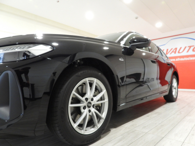 AUDI A5 AVANT 2.0 TDI 204CV BUSINESS S-TRONIC MY’26 9