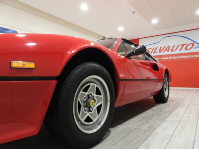 FERRARI 308 GTB i QUATTROVALVOLE TIPO F106 AB (1982) 8
