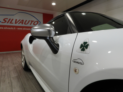 ALFA ROMEO 4C COUPE’ 1.750CC TBi 240 CV (2014) 7