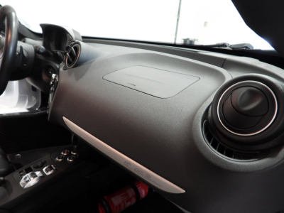 ALFA ROMEO 4C COUPE’ 1.750CC TBi 240 CV (2014) 30