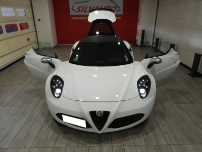 ALFA ROMEO 4C COUPE’ 1.750CC TBi 240 CV (2014) 39