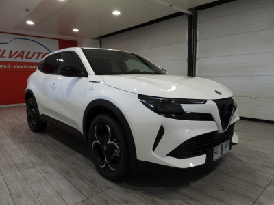 ALFA ROMEO JUNIOR HYBRID SPECIALE 1.2 136CV EDCT6 MY’ 25 (2025) 6