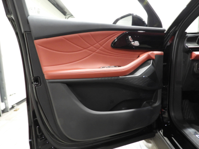 OMODA OMODA 9 1.5 TGDI PLUG-IN SHS I-AWD DHT3 MY26 15
