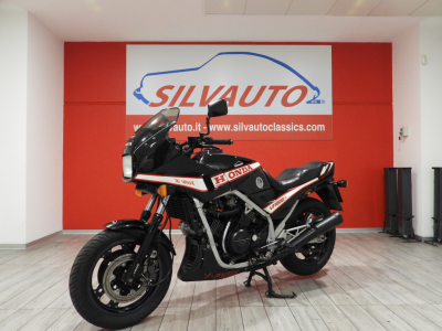 HONDA VF1000 F 16V (1984) 0