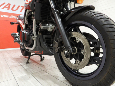 HONDA VF1000 F 16V (1984) 9