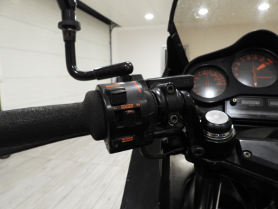 HONDA VF1000 F 16V (1984) 25