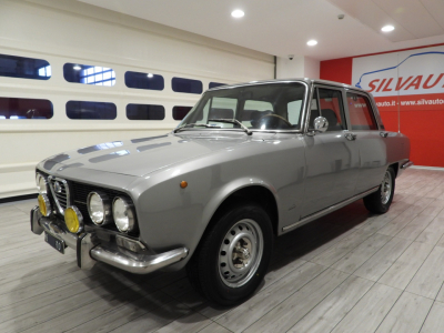 ALFA ROMEO 2000 TIPO 105.12 (1973) 2