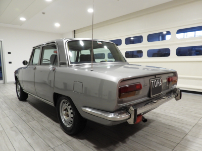 ALFA ROMEO 2000 TIPO 105.12 (1973) 3
