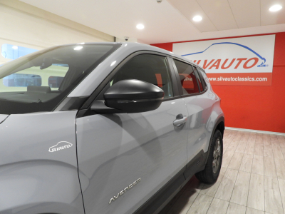 JEEP AVENGER 1.2 TURBO E-HYBRID EDCT6 100CV FWD LONGITUDE MY’26 (2026) 11