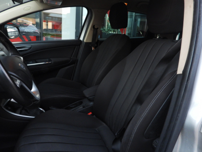 LANCIA DELTA 1.6 MJT 120CV PLATINO (2011) 12