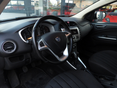 LANCIA DELTA 1.6 MJT 120CV PLATINO (2011) 13