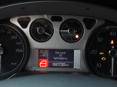 LANCIA DELTA 1.6 MJT 120CV PLATINO (2011) 15