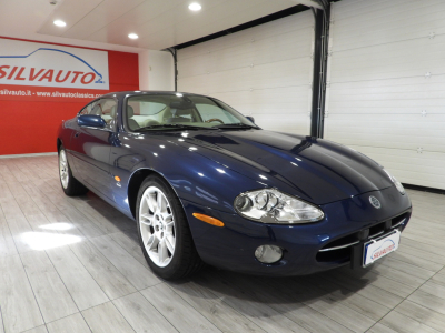 JAGUAR XK8 COUPE’ 4.0 V8 (2002) 6