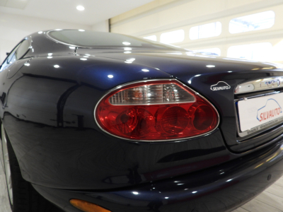 JAGUAR XK8 COUPE’ 4.0 V8 (2002) 12