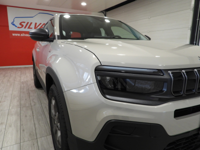 JEEP AVENGER 1.2 TURBO E-HYBRID EDCT6 100CV FWD LONGITUDE MY’26 (2026) 7